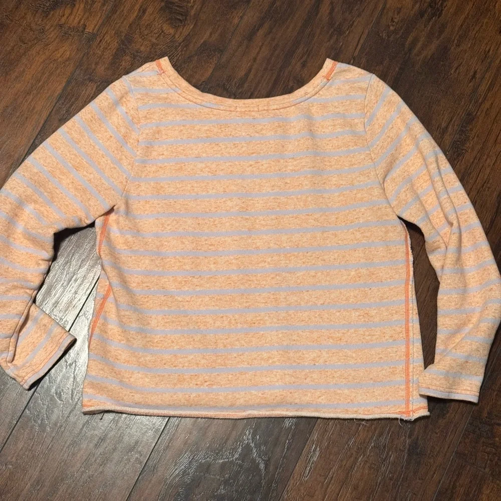 Gap Terry Cloth‎ Crew Neck Peach and Purple Stripe Sweatshirt size Large